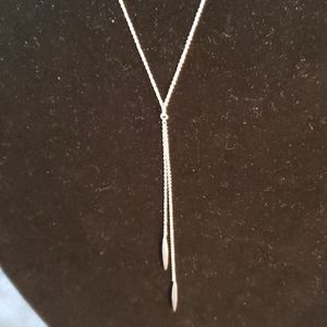 🛍 NWOT silver Y-necklace